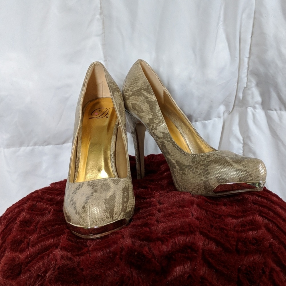 Women's 3" pump